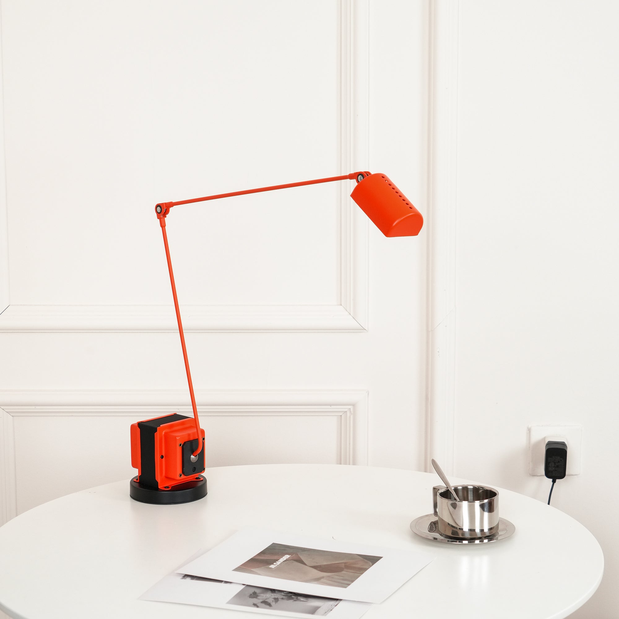 Dynamo Minimalist Adjustable LED Table Lamp Rotating Metal Desk Light for Modern Bedroom Office
