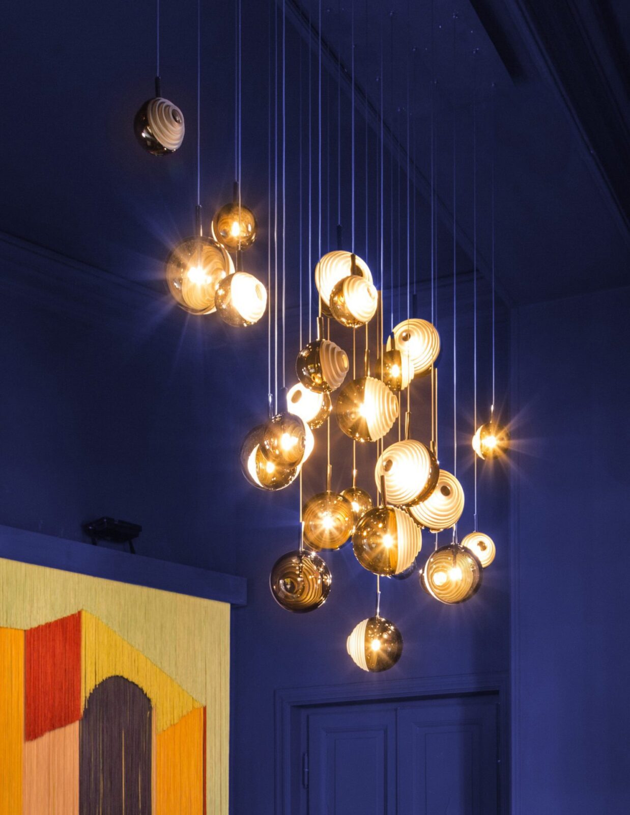 modern-glass-star-pendant-light-crystal-cluster-ceiling-chandelier-for-living-room