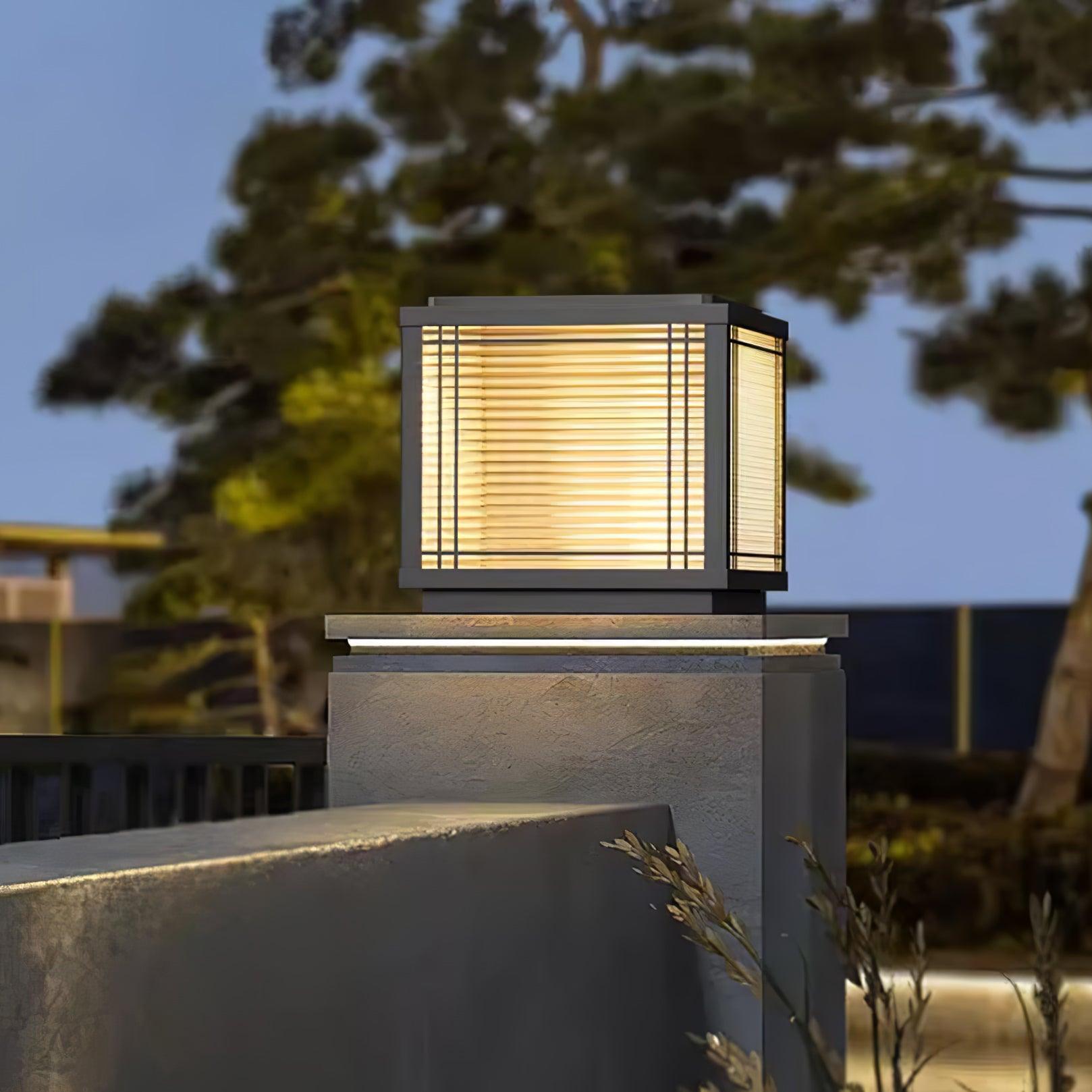 modern-stainless-steel-outdoor-solar-pillar-light-for-garden-deck-and-fence
