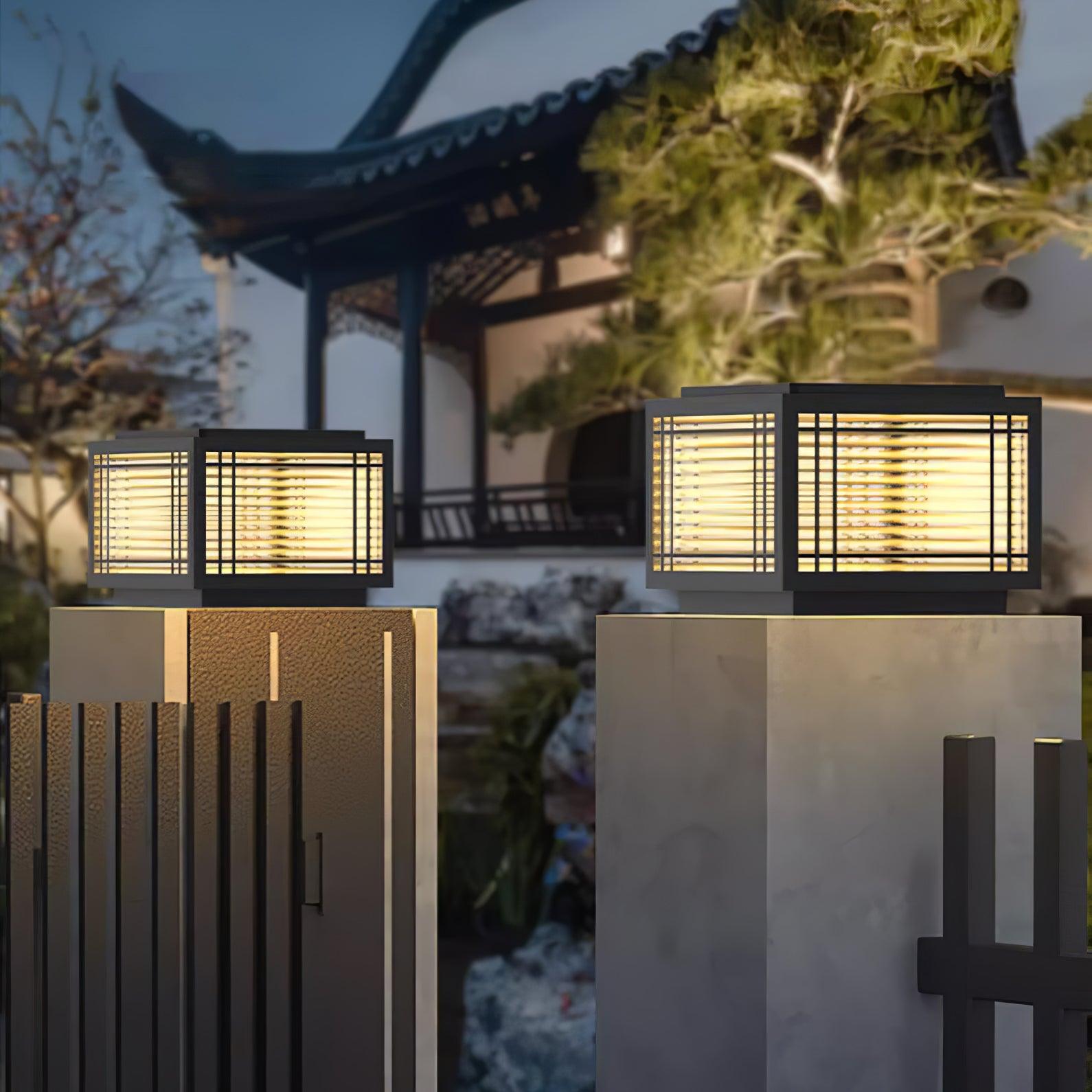 modern-stainless-steel-outdoor-solar-pillar-light-for-garden-deck-and-fence