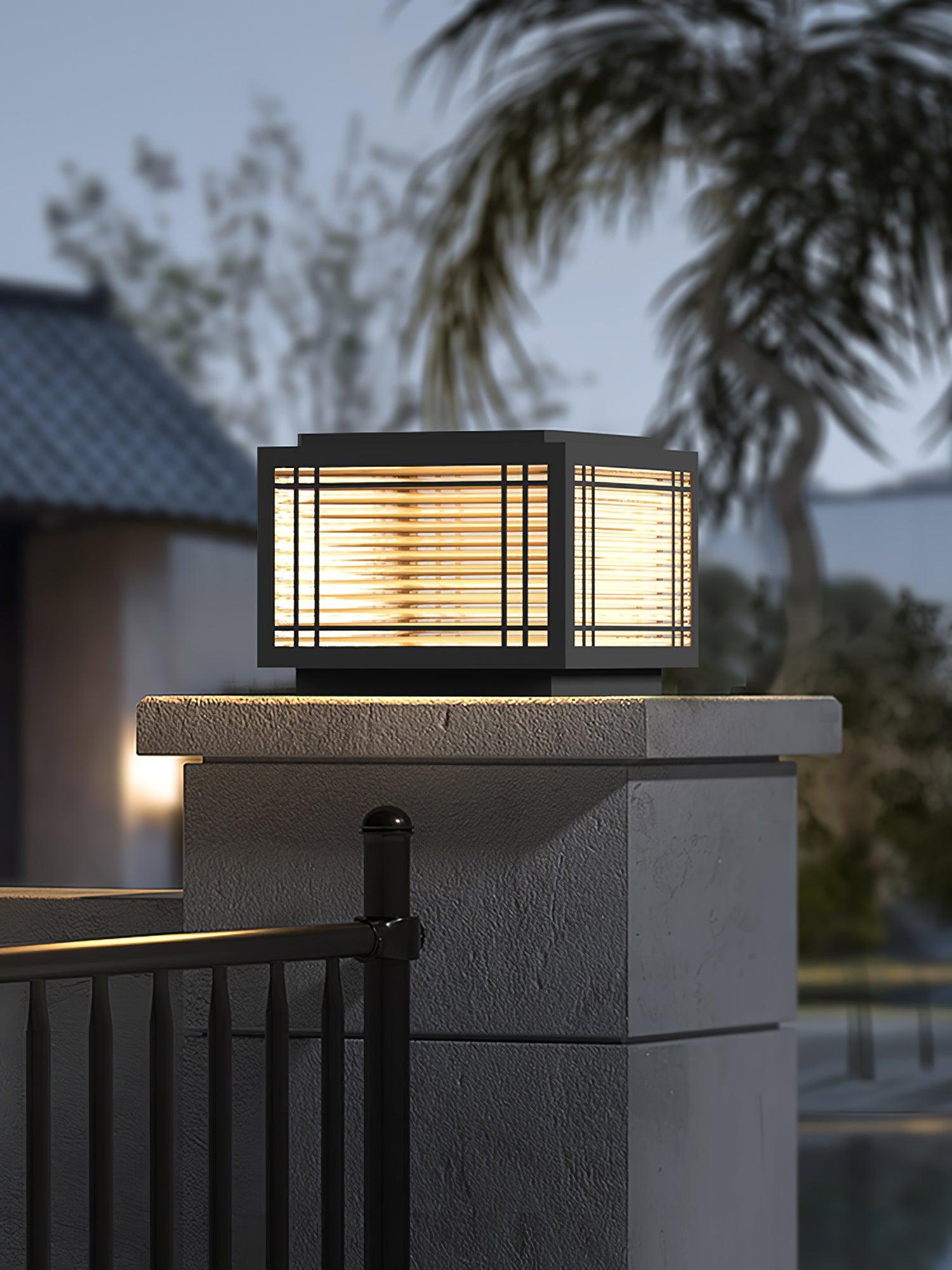 modern-stainless-steel-outdoor-solar-pillar-light-for-garden-deck-and-fence