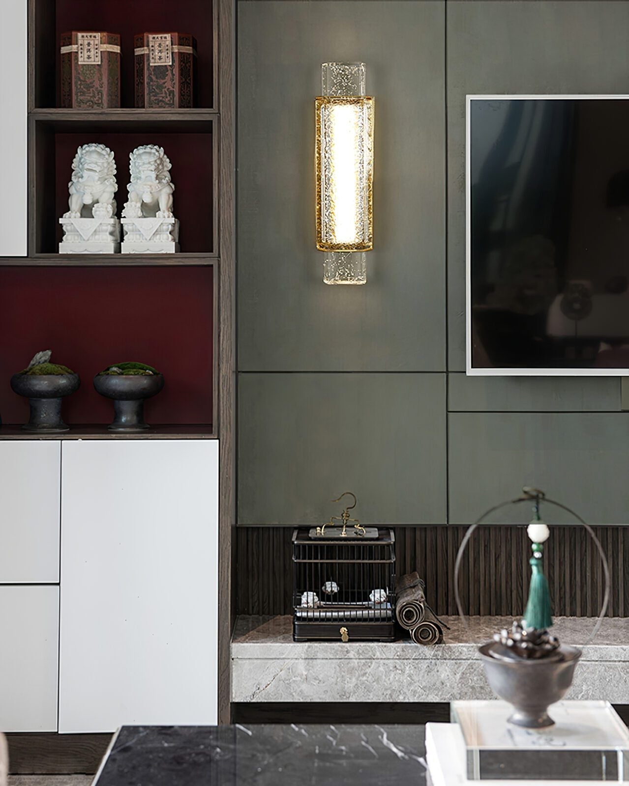 modern-bubble-glass-wall-sconce-with-gold-finish-integrated-led-indoor-lighting