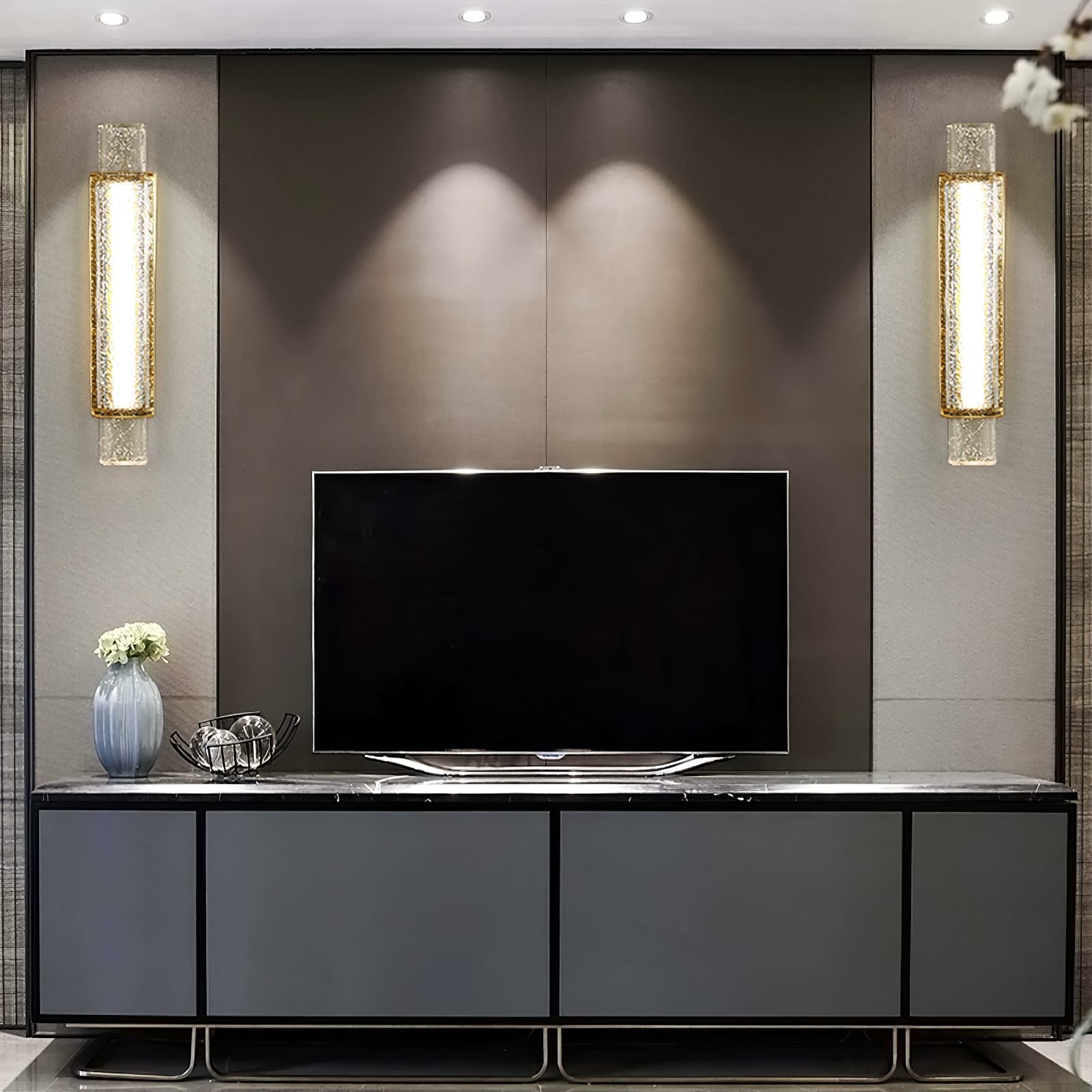 modern-bubble-glass-wall-sconce-with-gold-finish-integrated-led-indoor-lighting