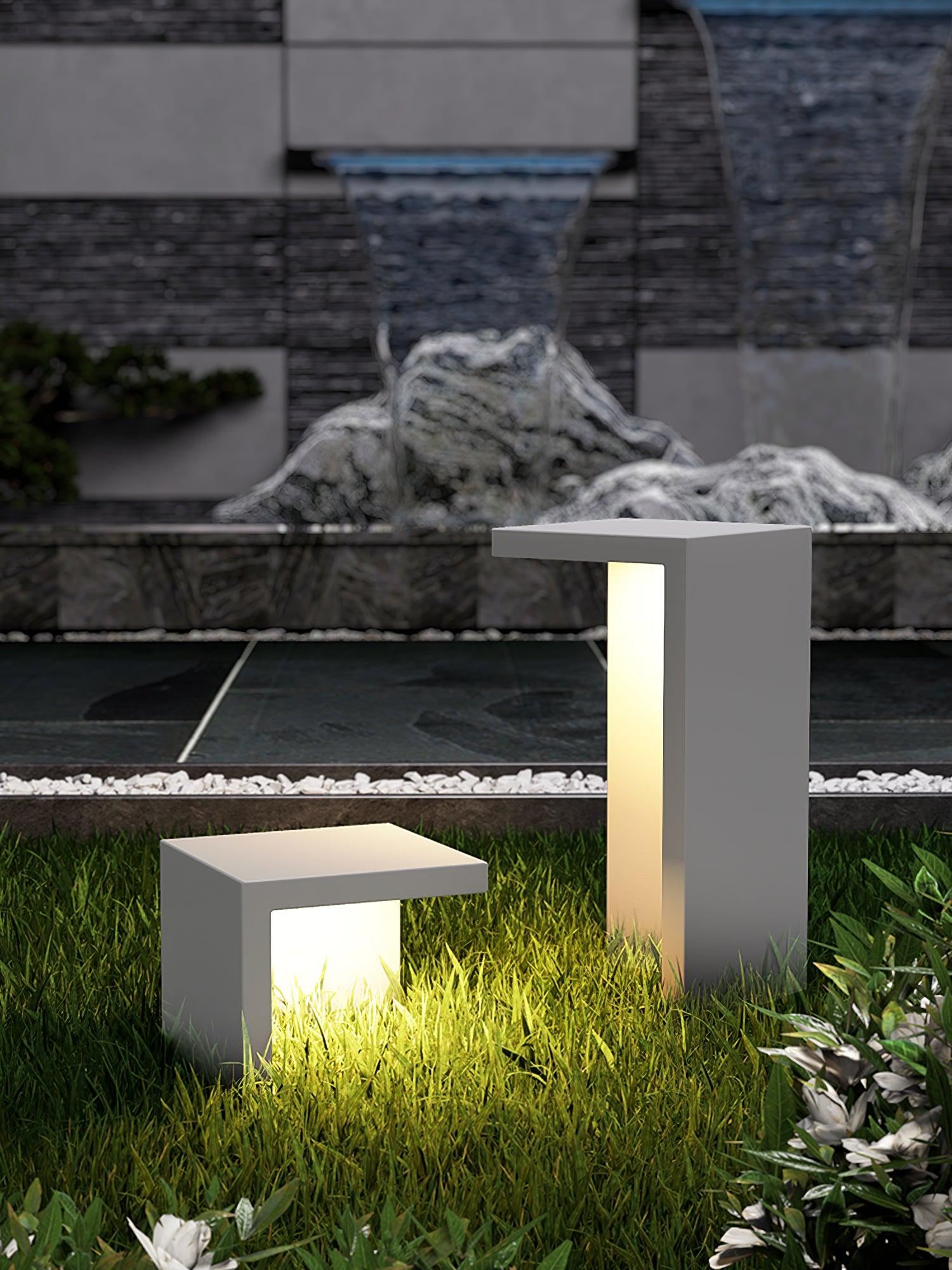Modern Outdoor LED Landscape Light Stainless Steel Waterproof Garden Post Lamp