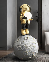 Modern Astronaut Diver LED Floor Lamp with Built-in Battery for Creative Space Theme Decor