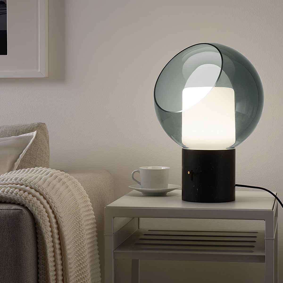 mid-century-scandinavian-evedal-domed-glass-table-lamp-with-stained-glass-shade