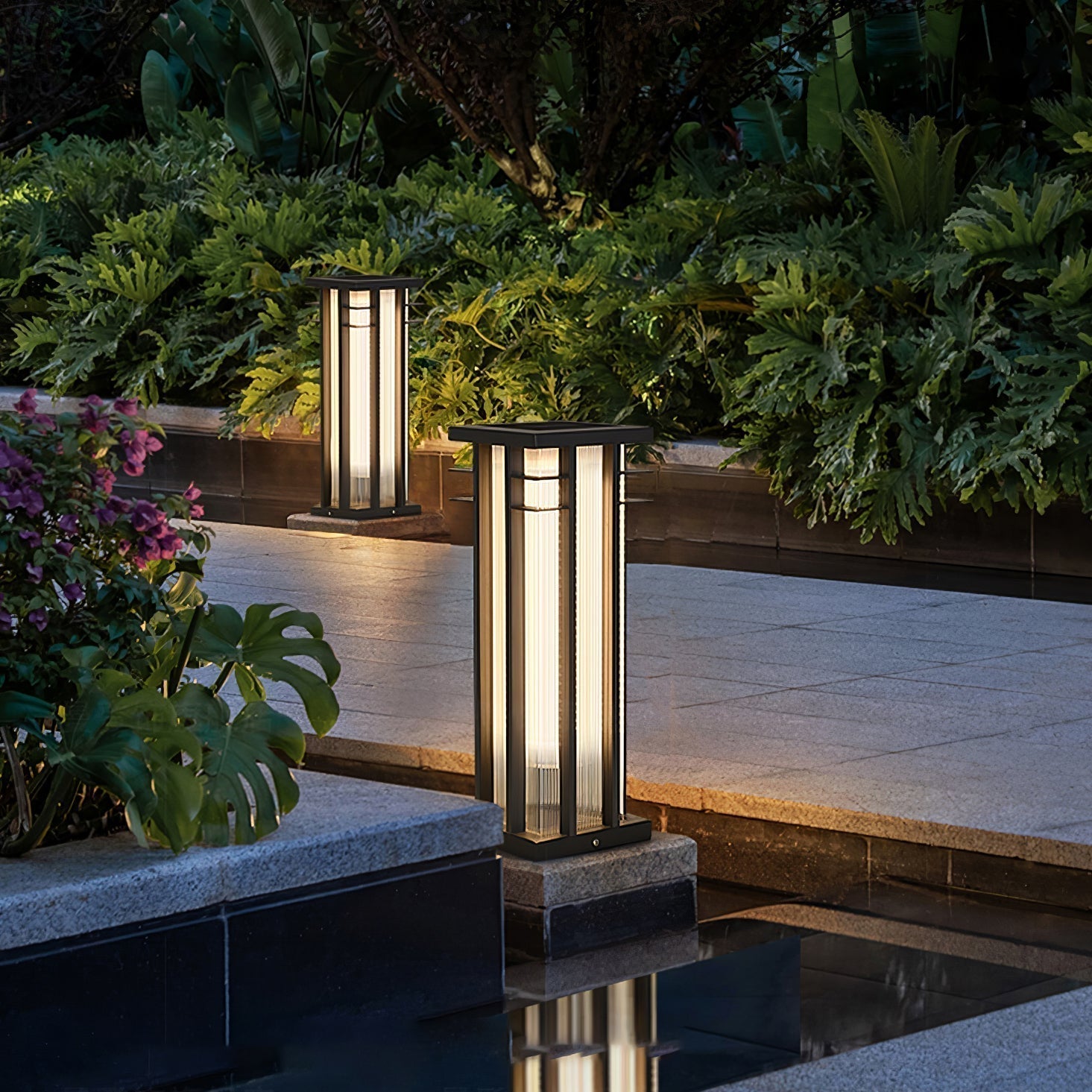Modern Stainless Steel LED Post Light Waterproof Outdoor Garden Path Column Lamp