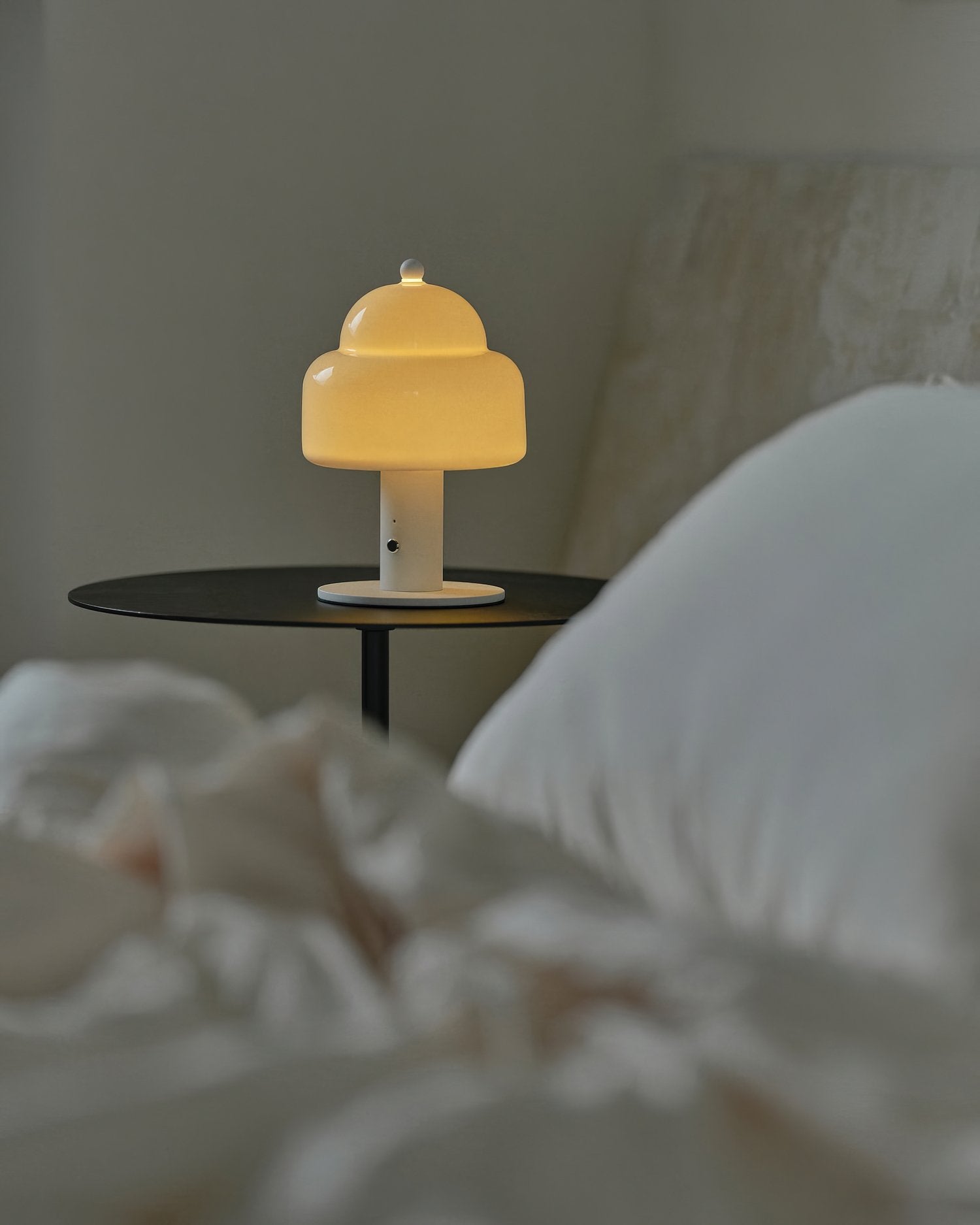 modern-drome-sculptural-glass-led-table-lamp-with-touch-switch-for-bedside-decor