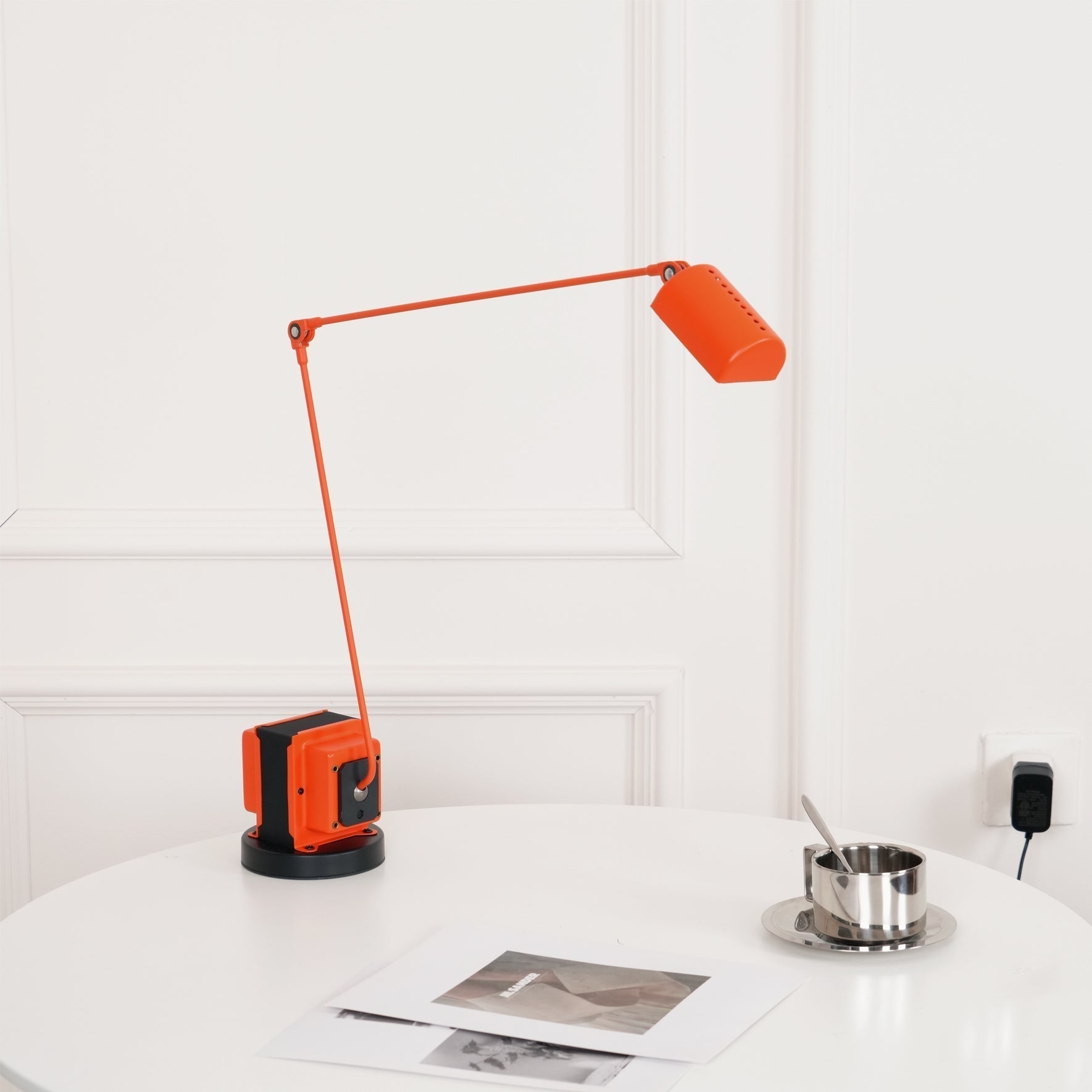 Dynamo Minimalist Adjustable LED Table Lamp Rotating Metal Desk Light for Modern Bedroom Office