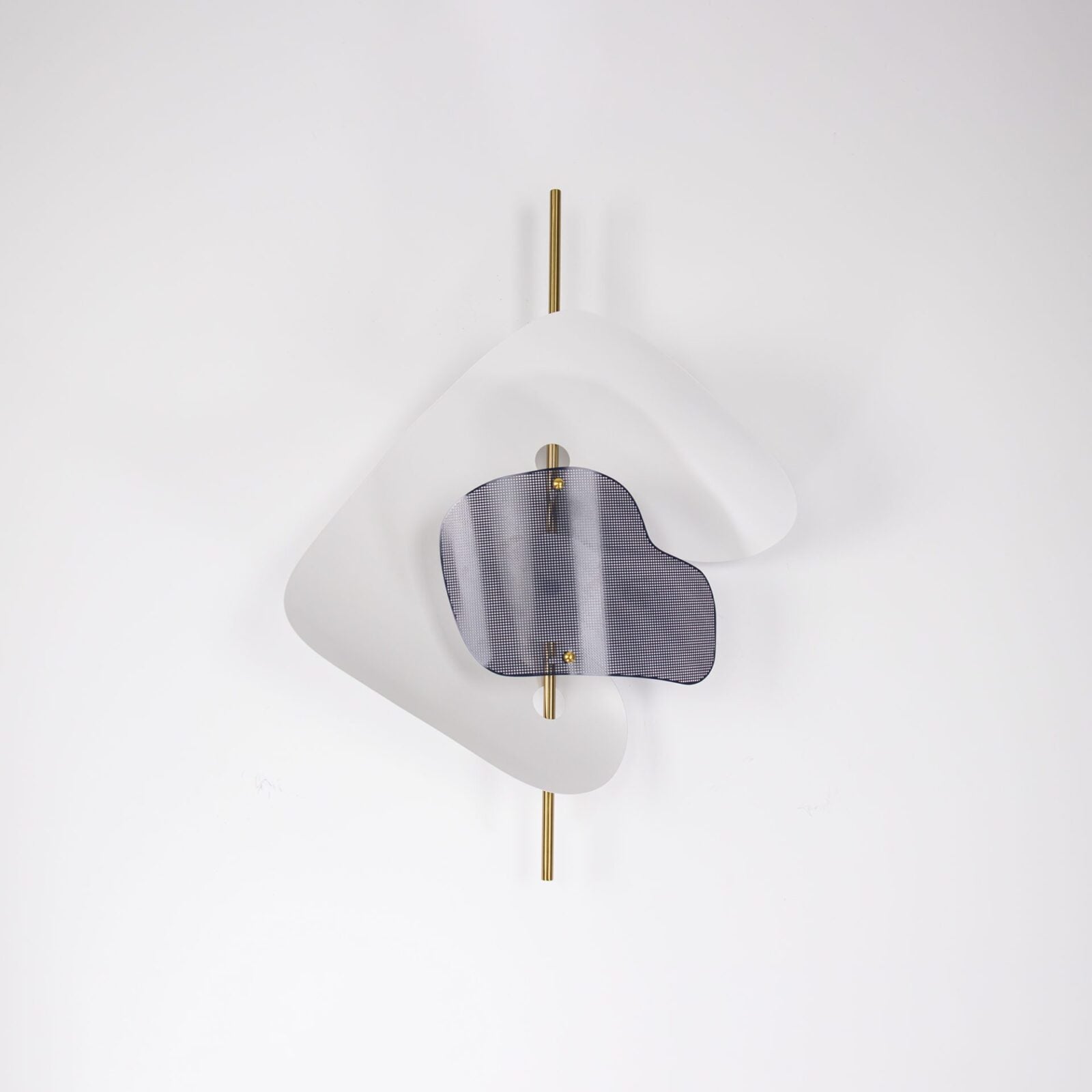 modern-sculptural-led-wall-sconce-blue-and-white-marble-artistic-organic-wall-light