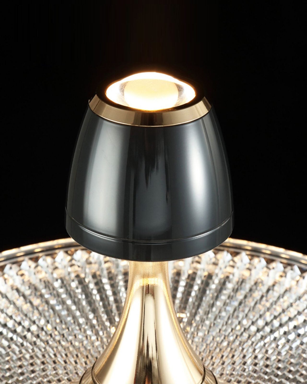 modern-easter-led-pendant-lighting-fixture-with-3-color-changing-modes-for-dining-and-living-rooms