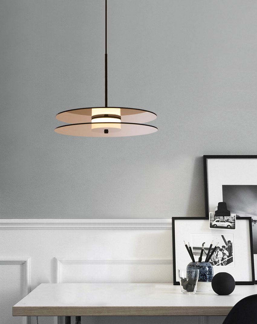 modern-eclipse-metalized-glass-disc-pendant-lamp-with-brass-details-and-soft-integrated-led-lighting