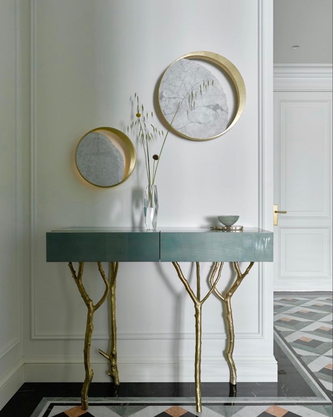 modern-marble-eclipse-wall-sconce-golden-metal-circular-light-for-luxury-home-interior-and-hallway-decor