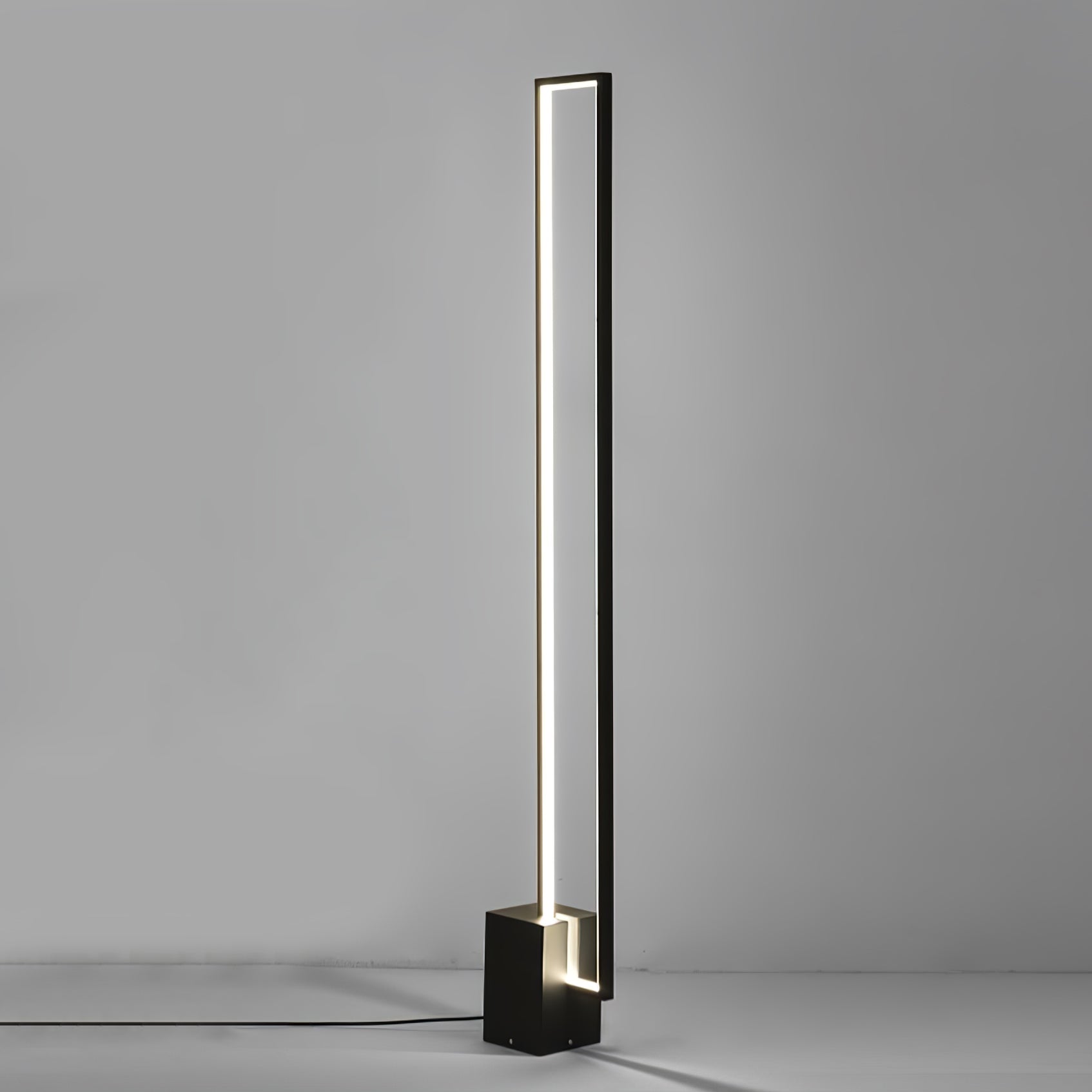 Minimalist Linear LED Standing Floor Lamp for Modern Living Room and Bedroom Reading