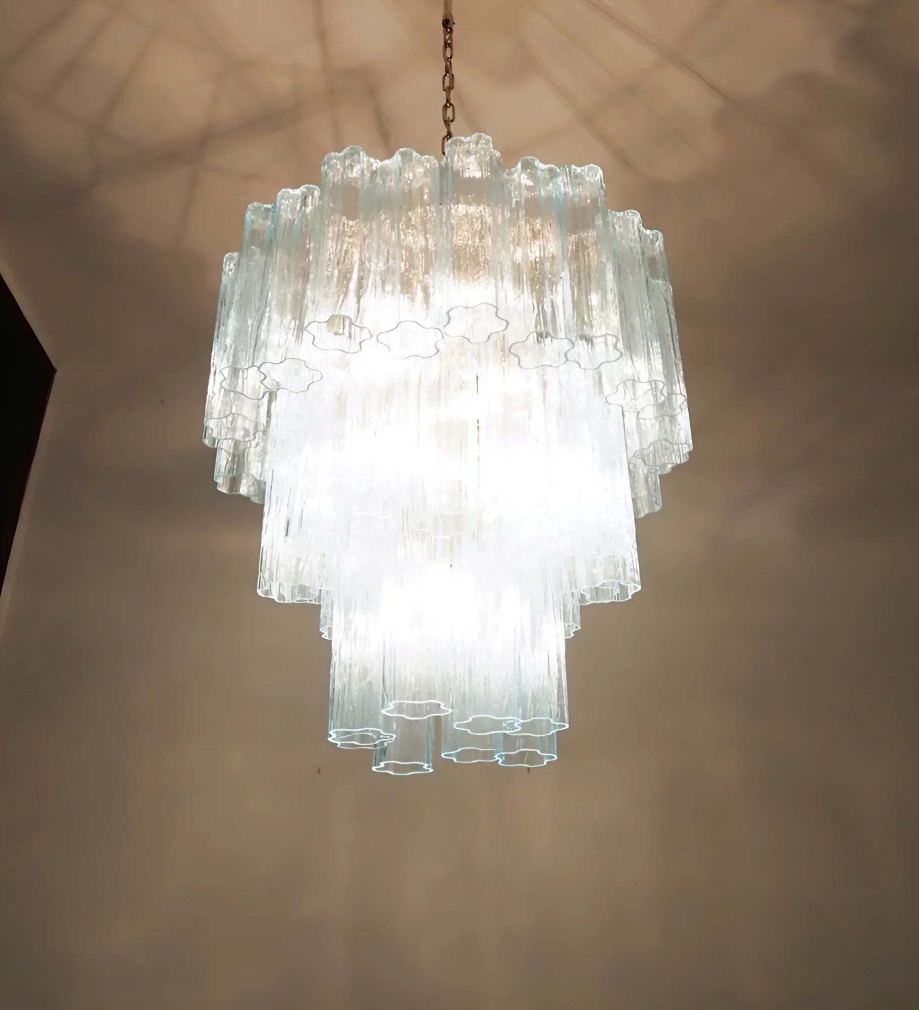 luxury-handcrafted-blue-murano-glass-tube-chandelier-for-modern-living-spaces