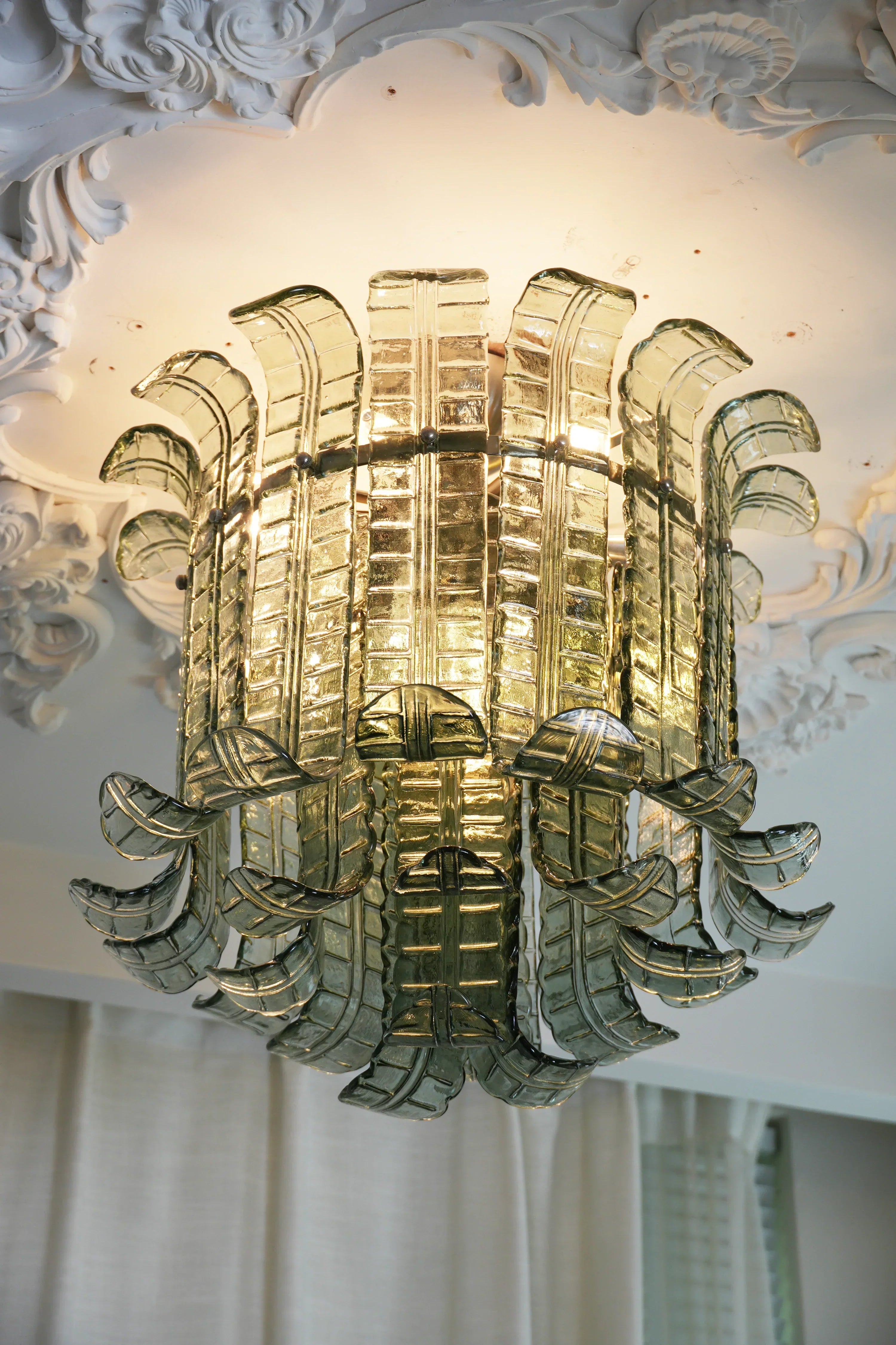 handcrafted-green-murano-leaf-glass-flush-mount-ceiling-lamp-for-luxury-interiors