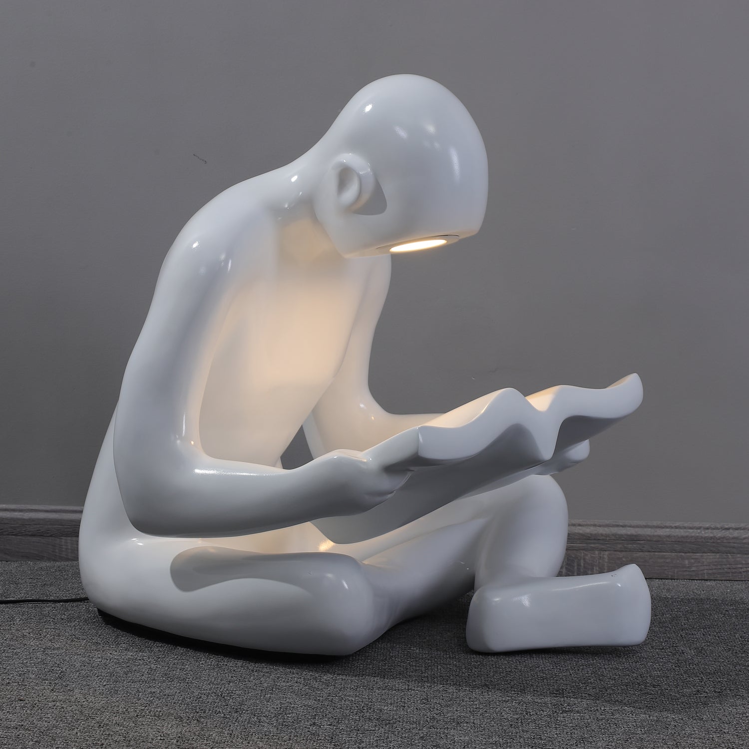 artistic-figurine-resin-floor-light-for-contemporary-interiors-and-reading-spaces