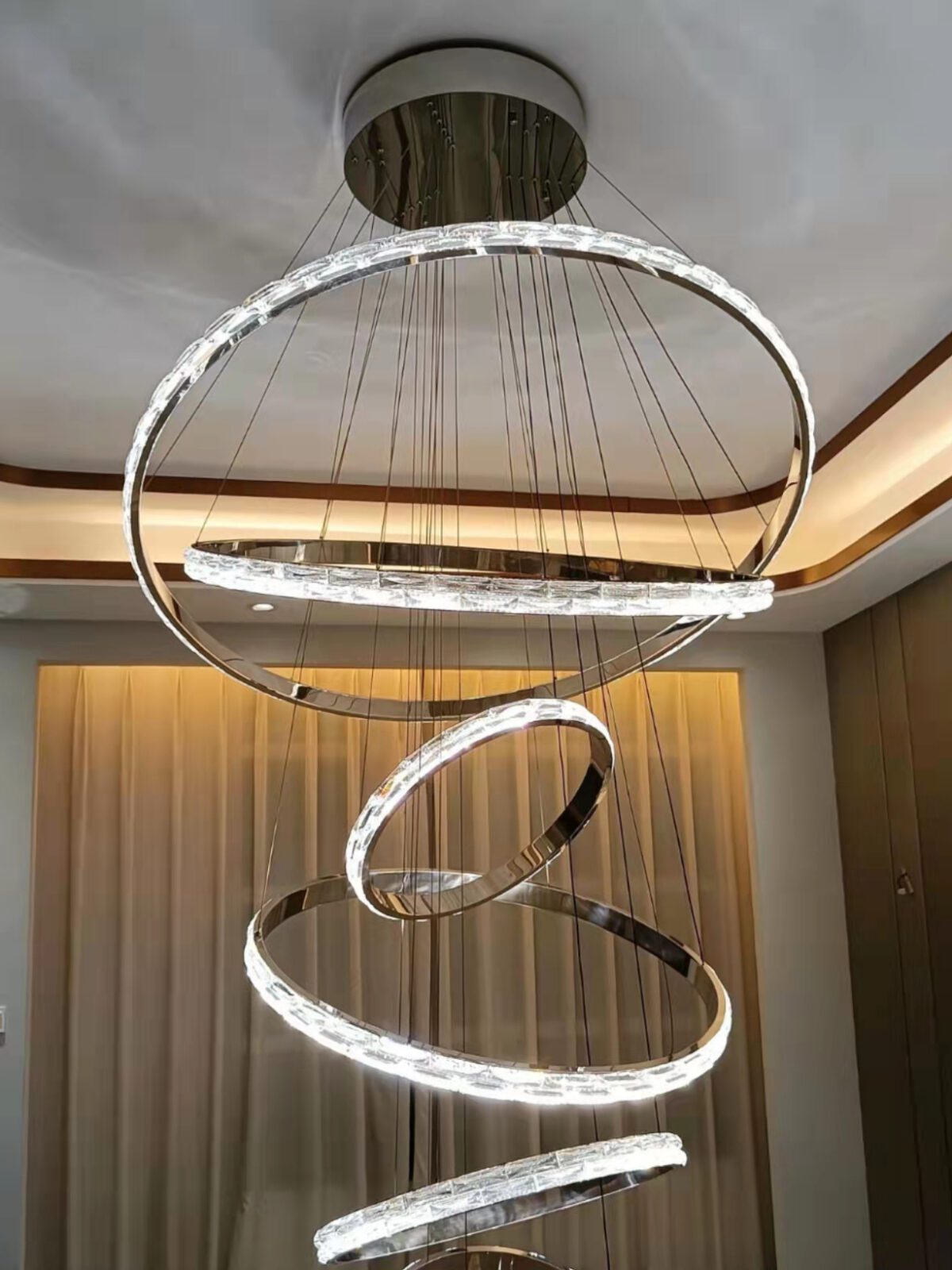modern-silver-crystal-led-ring-chandelier-pendant-light-for-living-dining-room