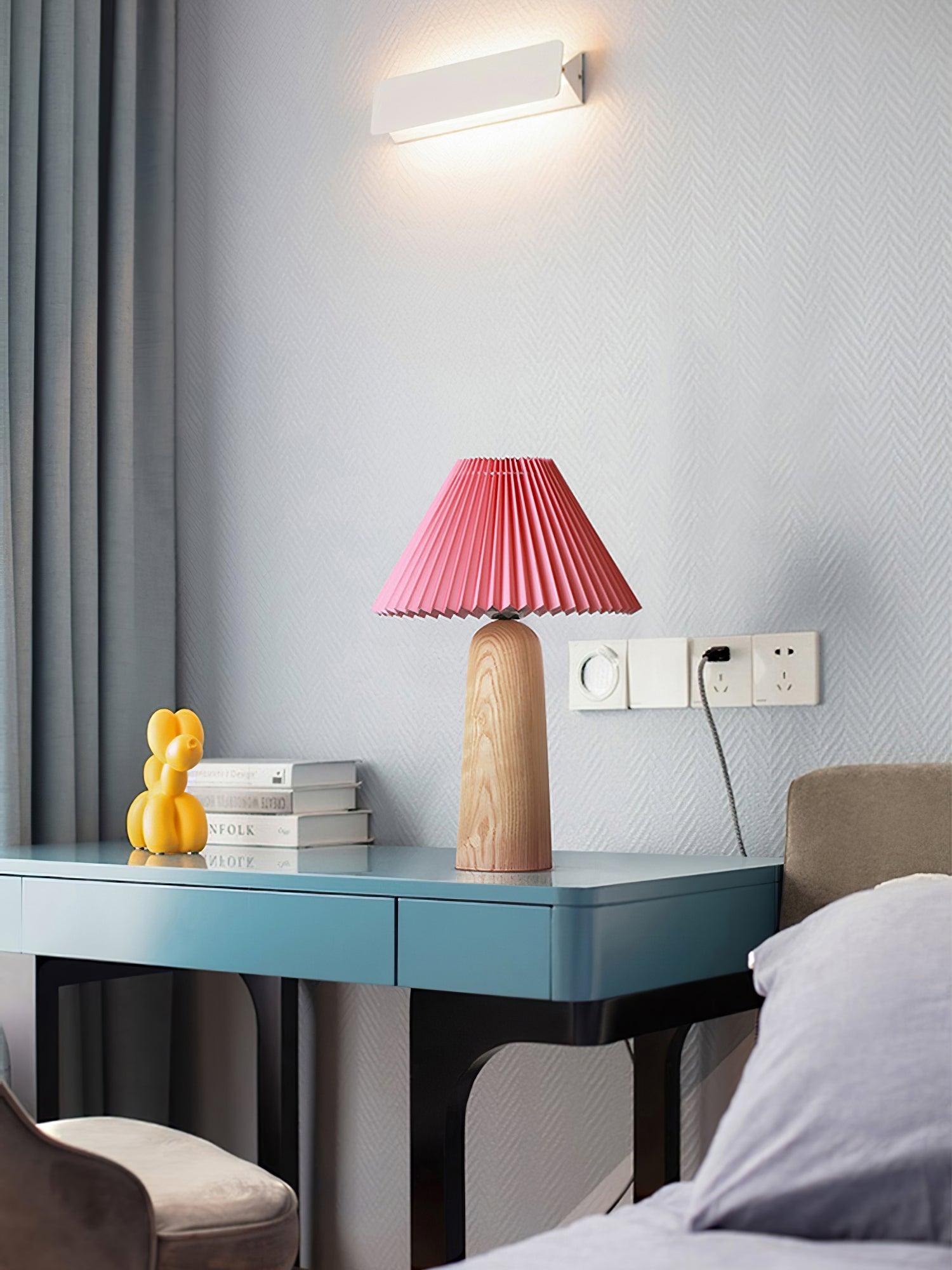 Pleated Fabric Shade Table Lamp with Wooden Base Modern Bedside Light for Living Room