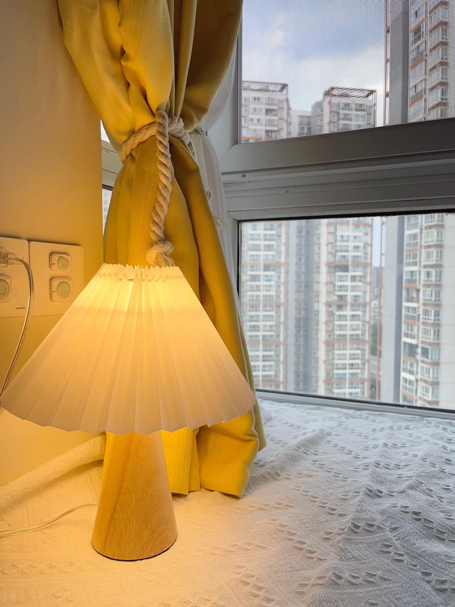 Pleated Fabric Shade Table Lamp with Wooden Base Modern Bedside Light for Living Room