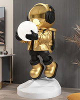 Astronaut Resin Floor Lamp with 5D Printed Globe and Rechargeable Battery for Bedroom