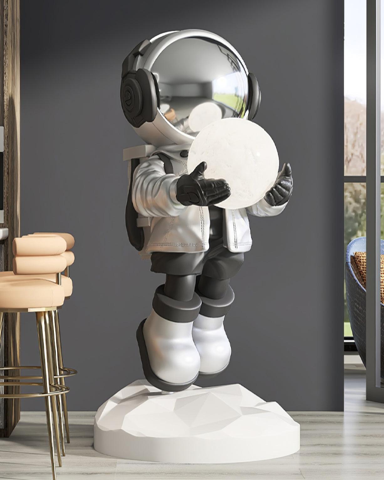 Astronaut Resin Floor Lamp with 5D Printed Globe and Rechargeable Battery for Bedroom