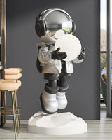 Astronaut Resin Floor Lamp with 5D Printed Globe and Rechargeable Battery for Bedroom
