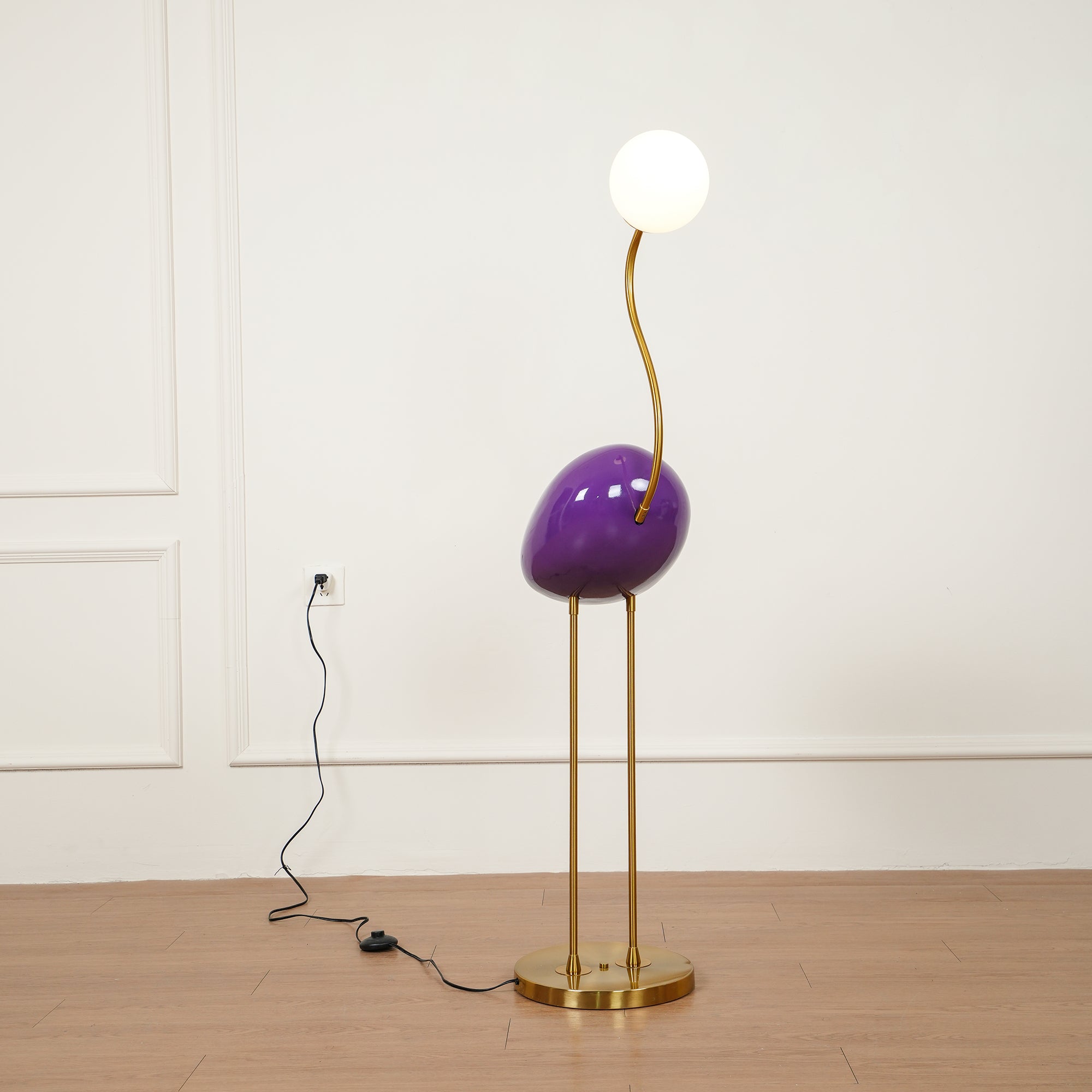 Elegant Flamingo Sculpture Standing Light with Frosted Glass Shade for Modern Interiors