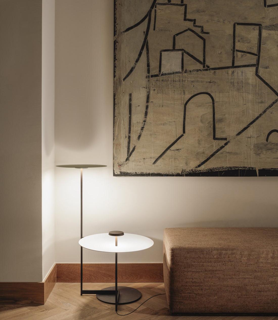 Modern Flat Metal Pan LED Floor Lamp with Dual Disc Design for Soft Ambient Lighting
