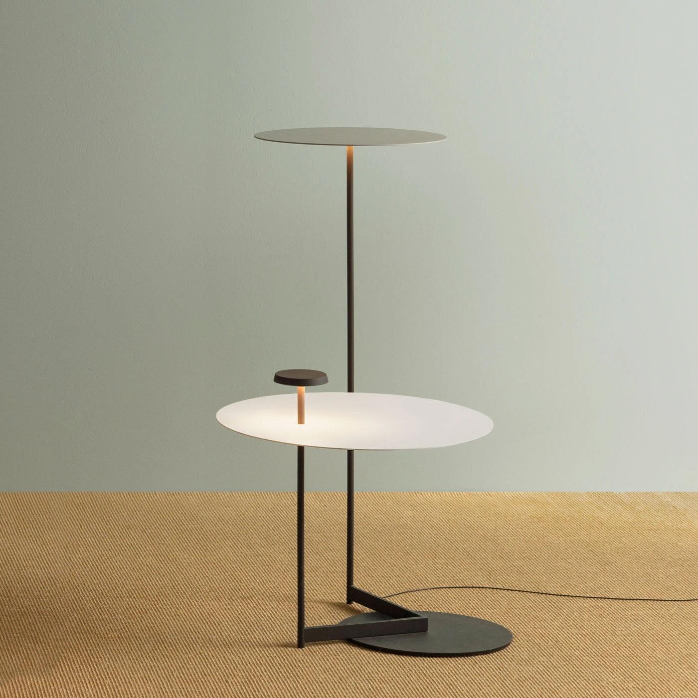 Modern Flat Metal Pan LED Floor Lamp with Dual Disc Design for Soft Ambient Lighting