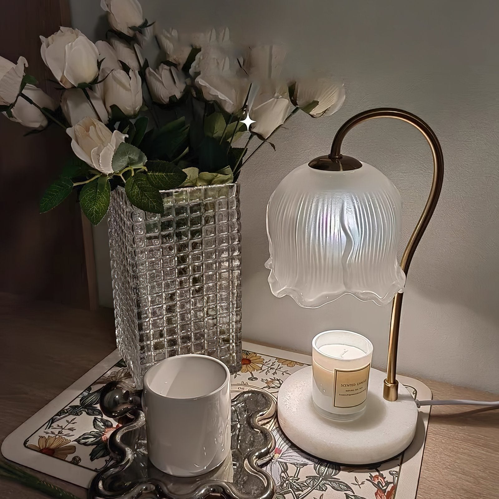 modern-floral-glass-table-lamp-with-marble-base-and-gold-metal-finish-for-bedside-decor