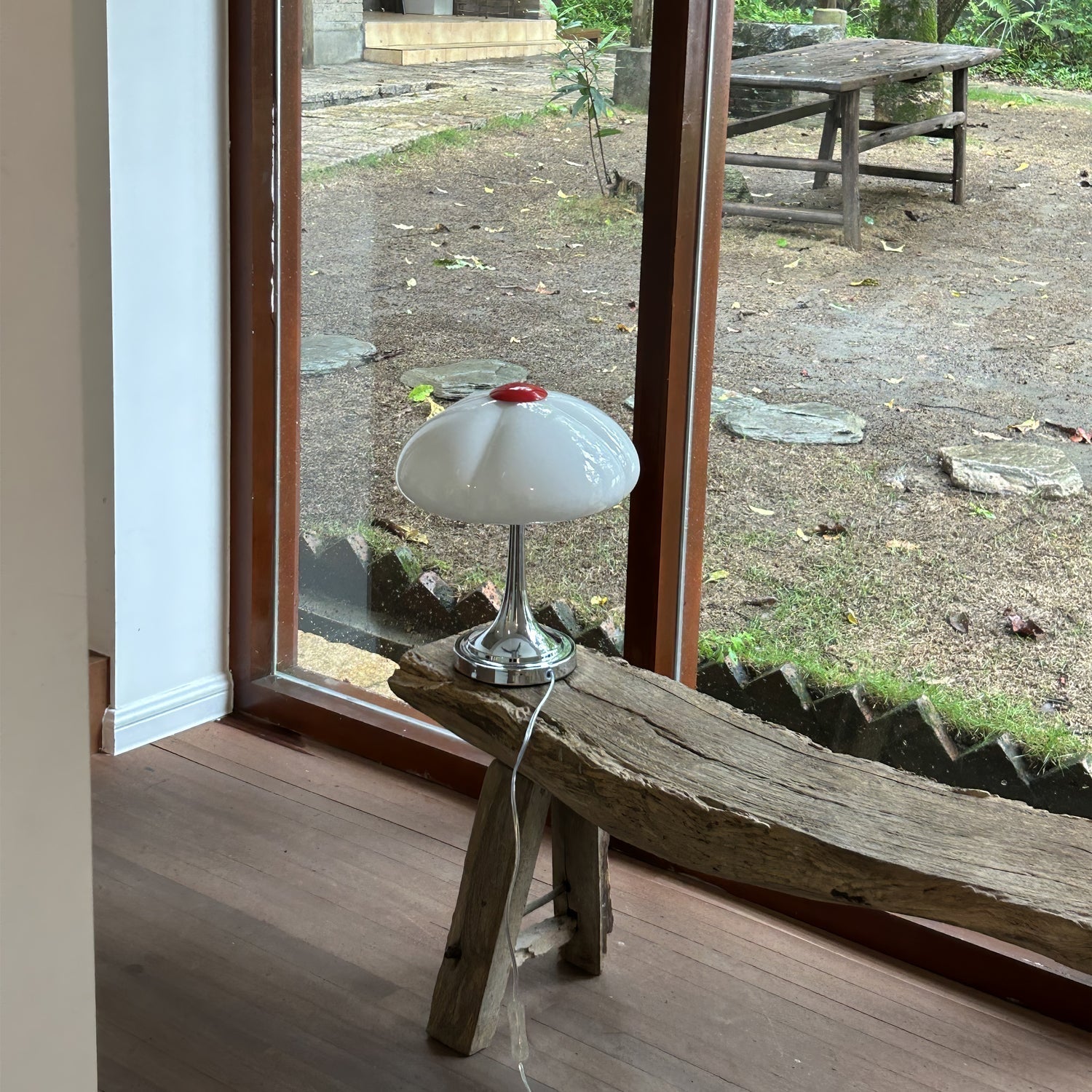 Modern Flower Petal Glass Table Lamp Contemporary Chrome Accent Light for Bedroom and Living Room