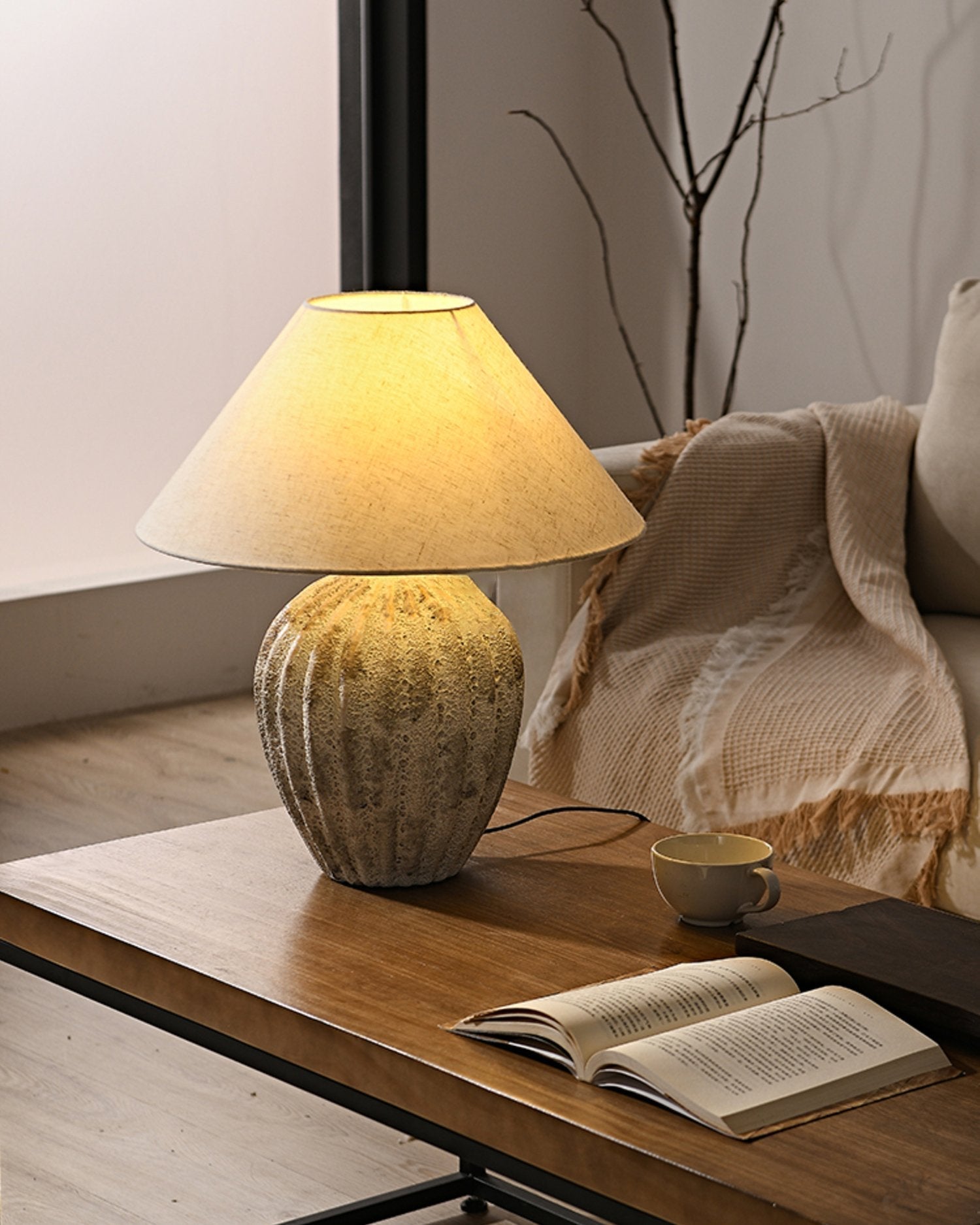 modern-bulbous-ceramic-table-lamp-with-pleated-fluted-texture-and-fabric-shade