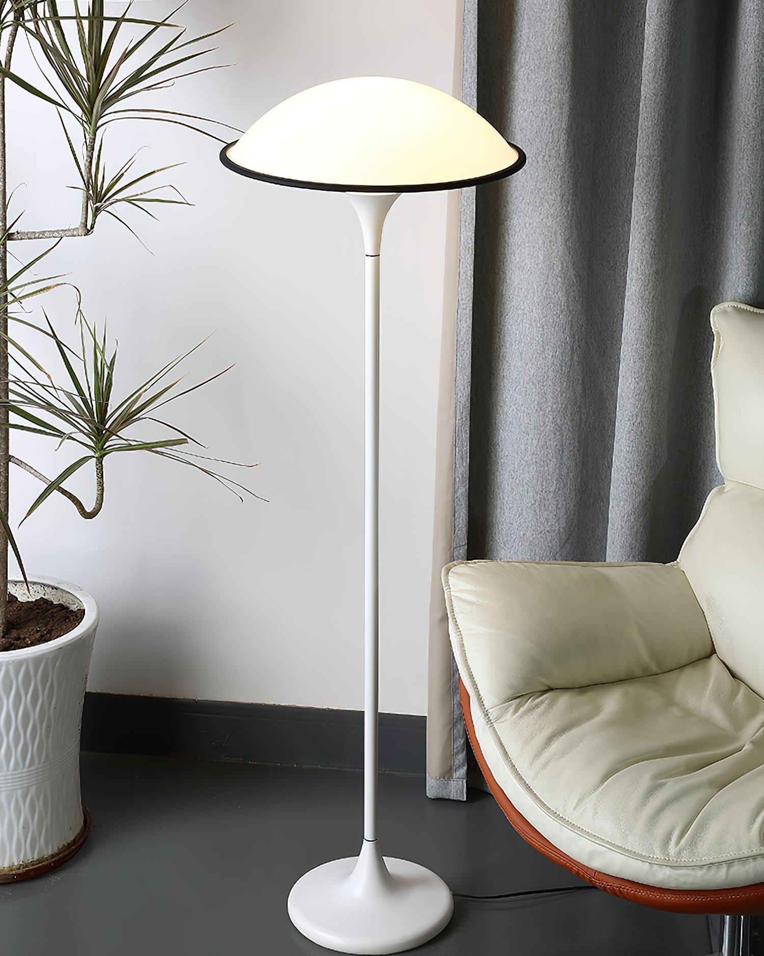 Fontana Modern Standing Lamp with Saucer Shade and Metal Pole for Ambient Lighting