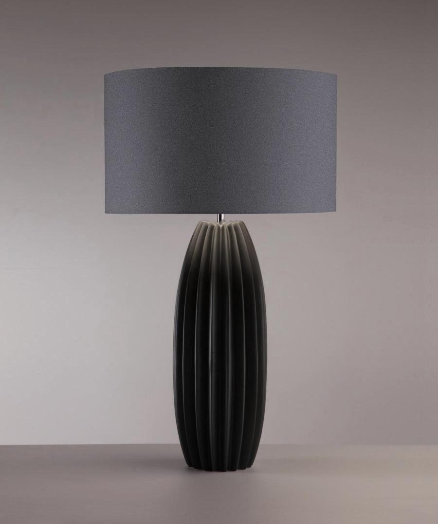Elegant Fluted Ceramic Table Lamp with Linen Shade and Ribbed Body for Modern Nightstands