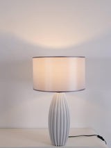 Elegant Fluted Ceramic Table Lamp with Linen Shade and Ribbed Body for Modern Nightstands