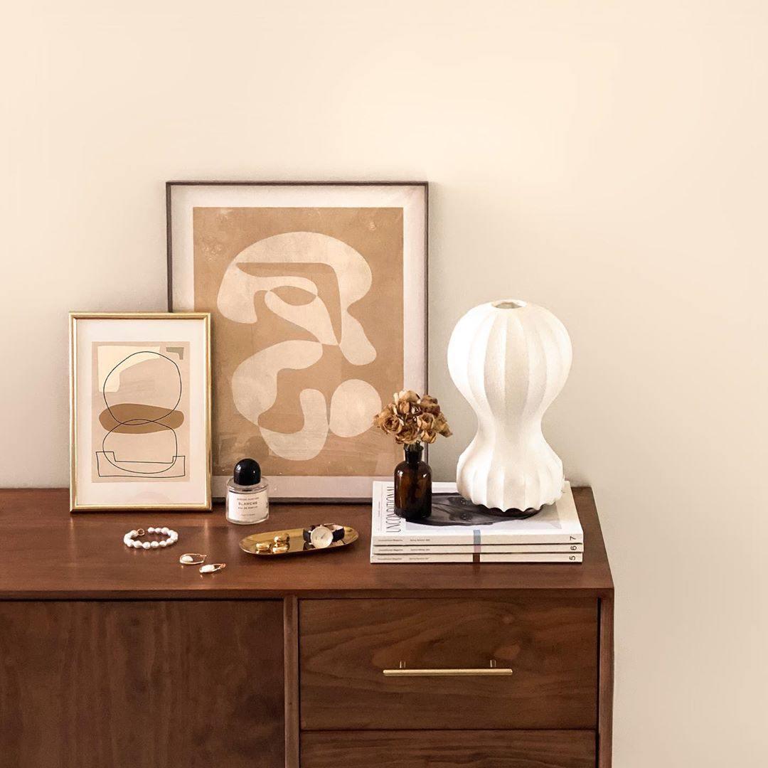 Modern Resin Cocoon Table Lamp Hot Air Balloon Style Soft Diffused Glow Bedside Lighting