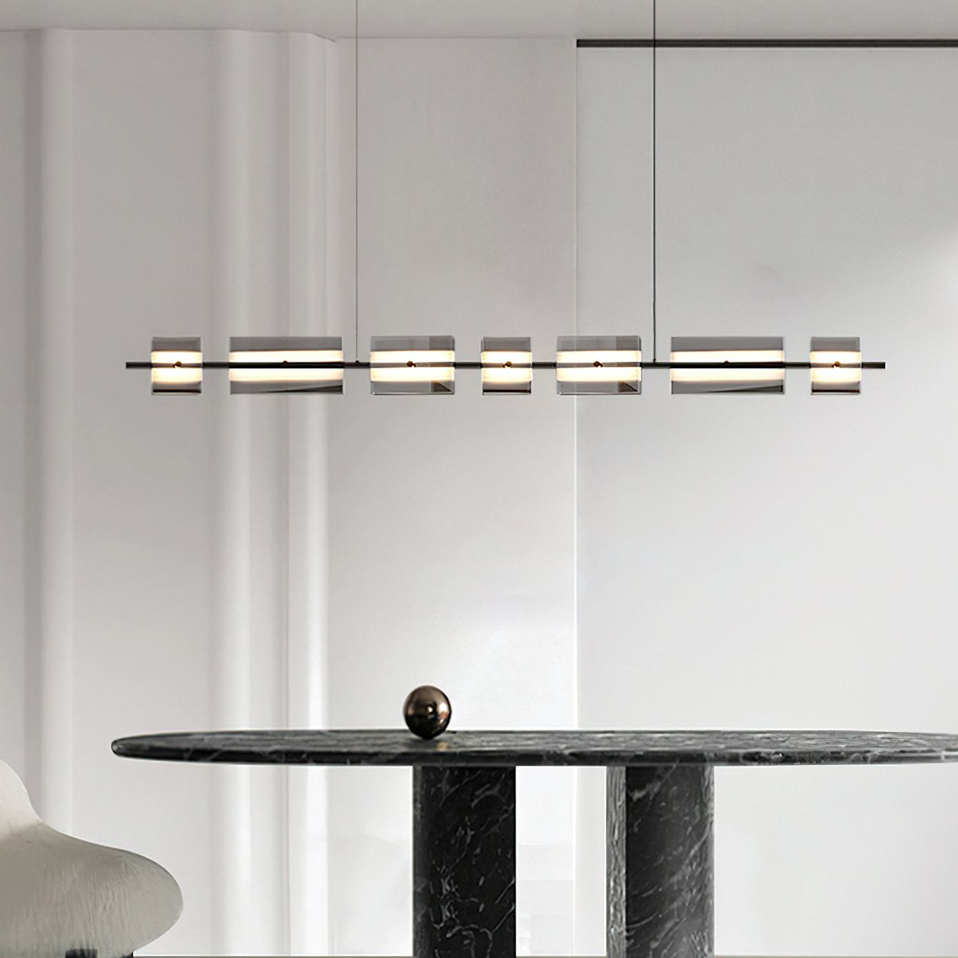 modern-geometric-linear-brass-pendant-light-minimalist-led-island-chandelier-for-dining-room