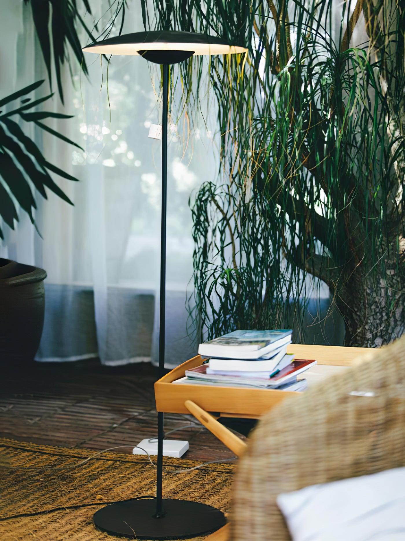 Modern Adjustable LED Floor Lamp with Directional Suspension and Aluminum Frame