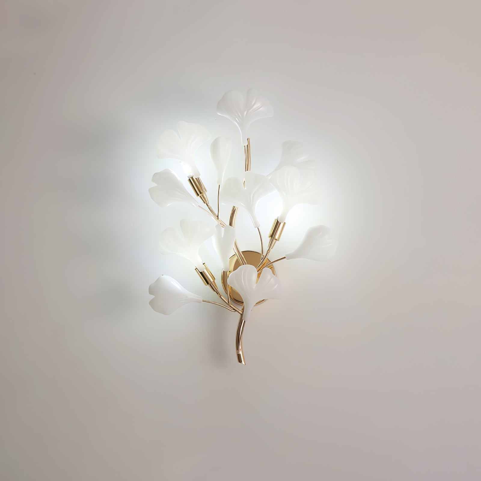 Elegant Gold and White Ginkgo Leaf Wall Sconce Indoor Ceramic Accent Lighting