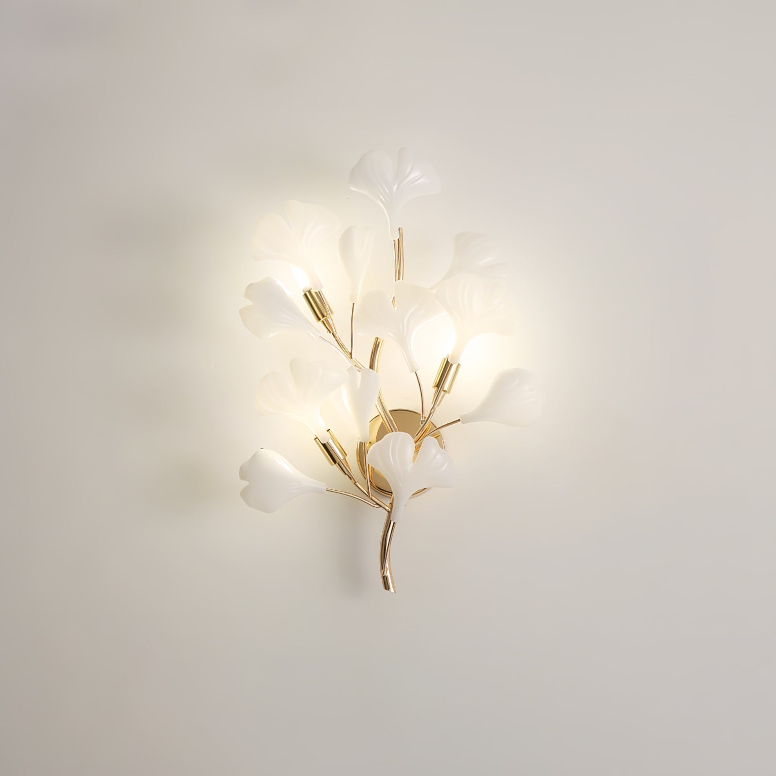 Elegant Gold and White Ginkgo Leaf Wall Sconce Indoor Ceramic Accent Lighting