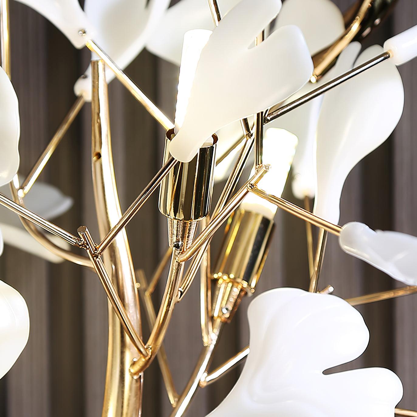 Luxury Porcelain Ginkgo Leaf Accent Standing Floor Lamp in Gold Finish