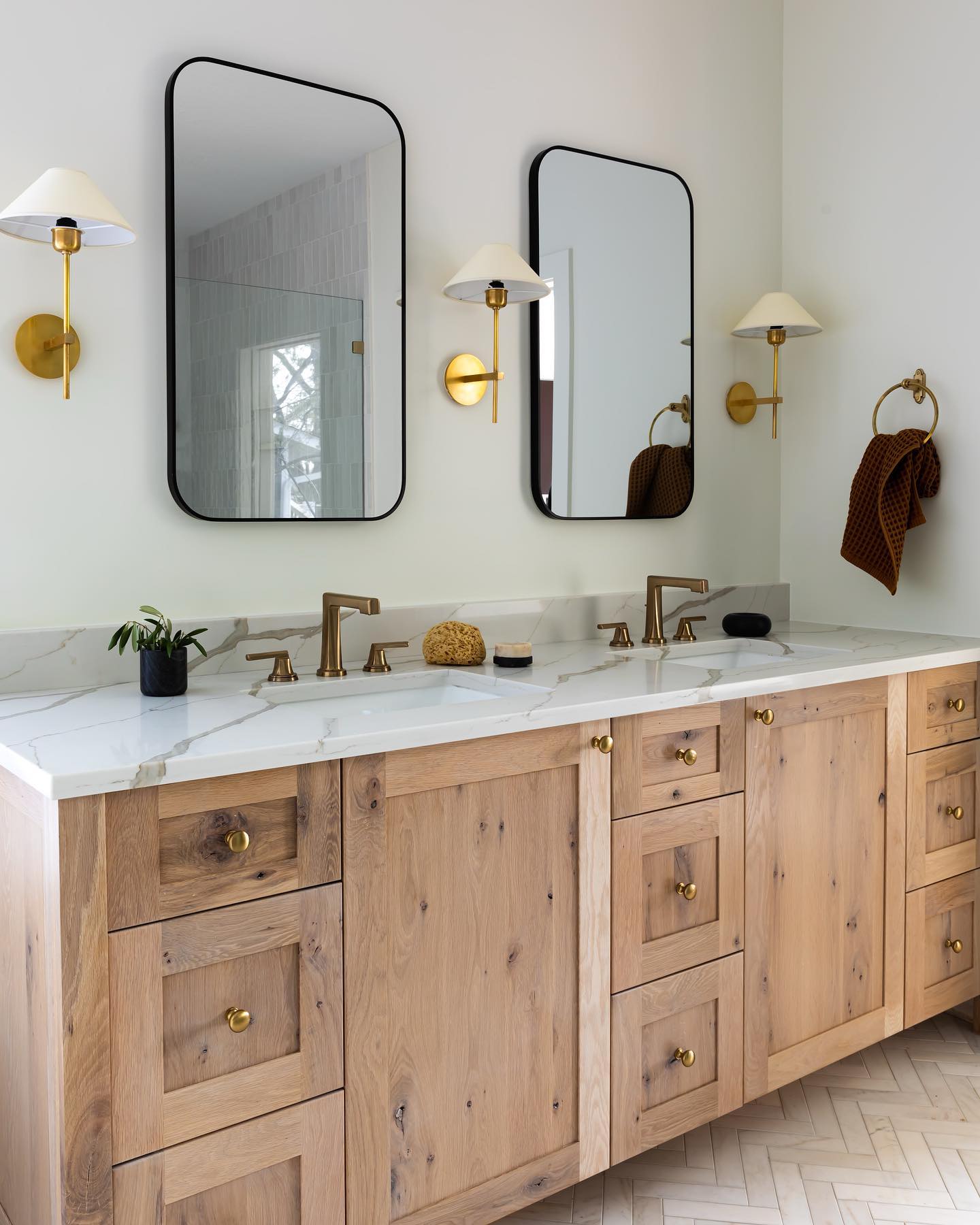 modern-brass-wall-sconce-with-triangular-fabric-shade-hackney-style-light