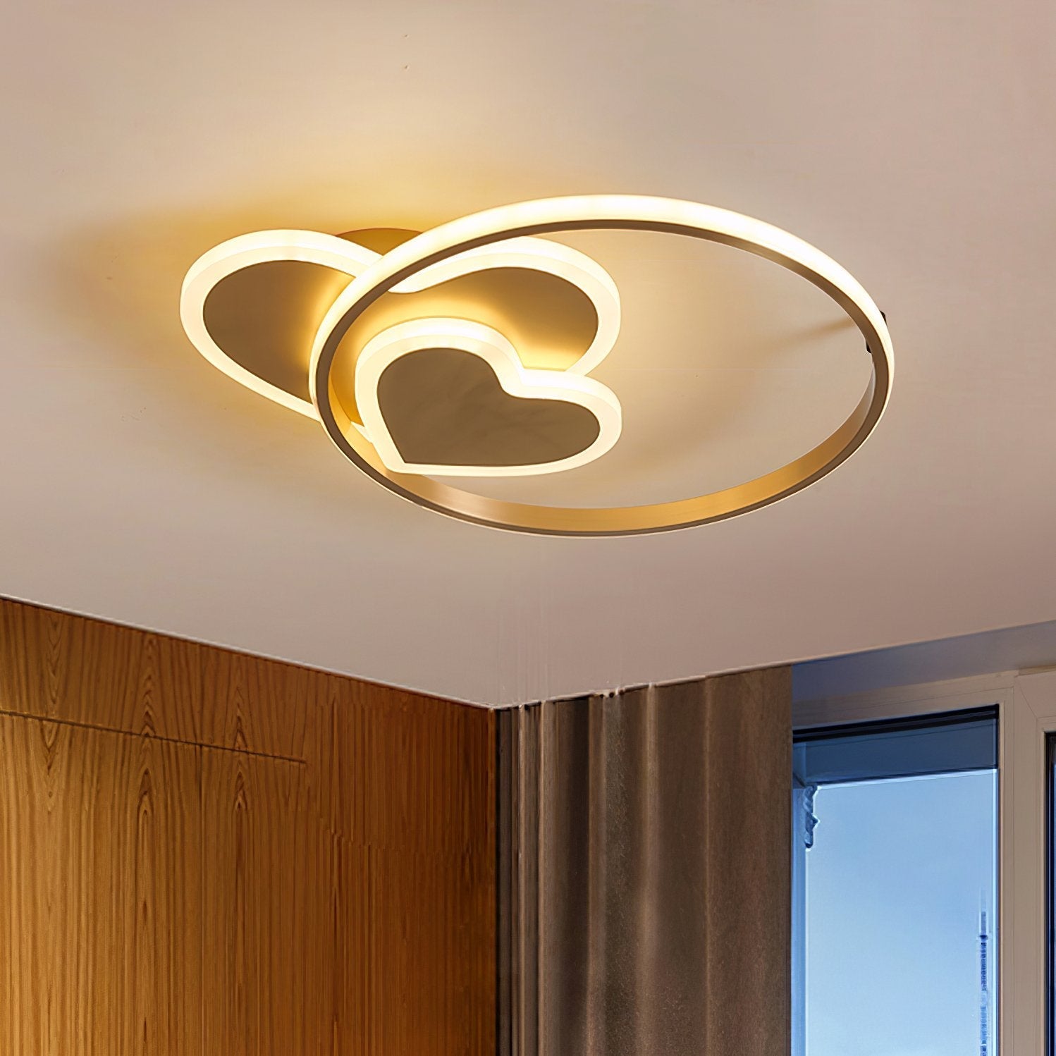 modern-gold-heart-shaped-acrylic-led-flush-mount-ceiling-lighting-fixture