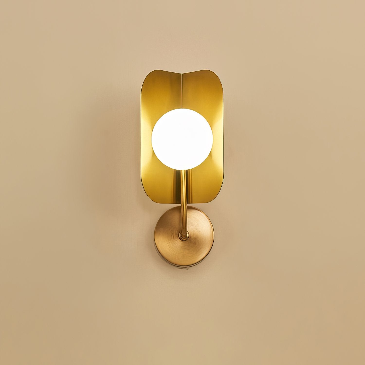 elegant-gold-heron-wall-light-modern-metal-and-glass-g9-sconce-for-living-room-bedroom