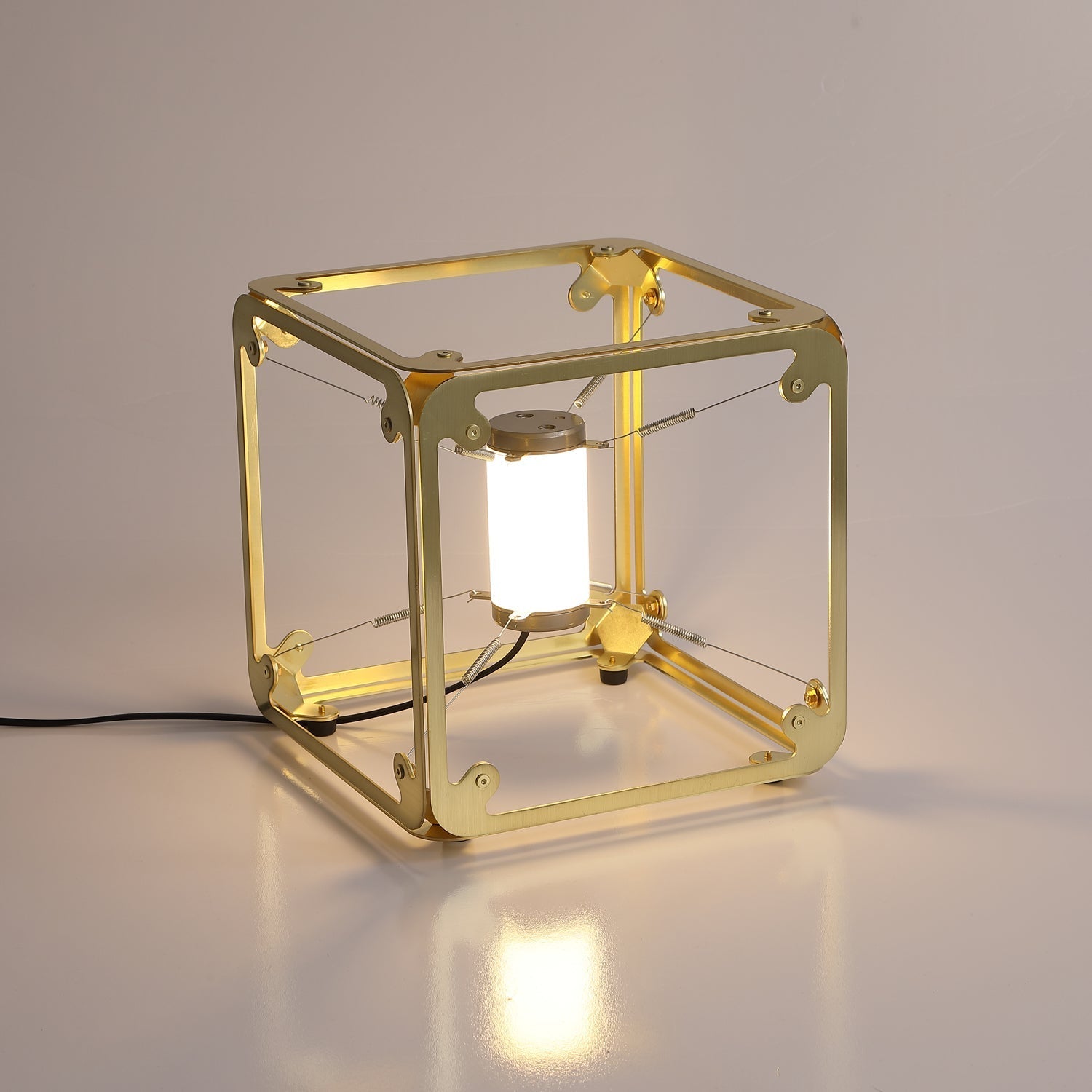 Modern Geometric Modular Cube Table Lamp with Adjustable LED Engine