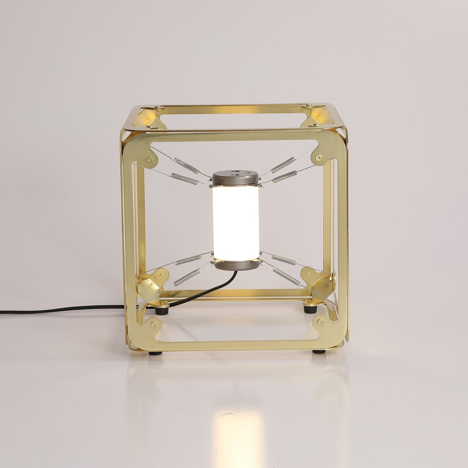 Modern Geometric Modular Cube Table Lamp with Adjustable LED Engine