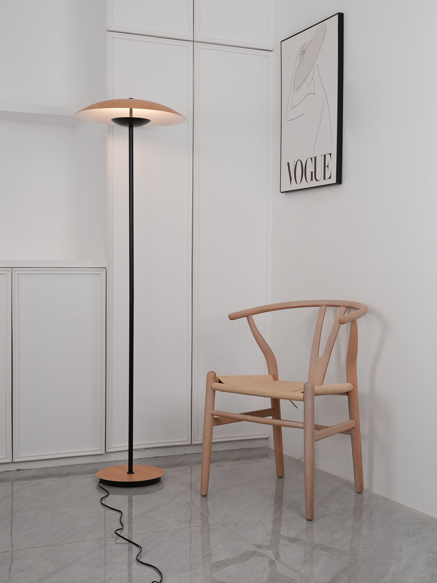 Modern Adjustable LED Floor Lamp with Directional Suspension and Aluminum Frame