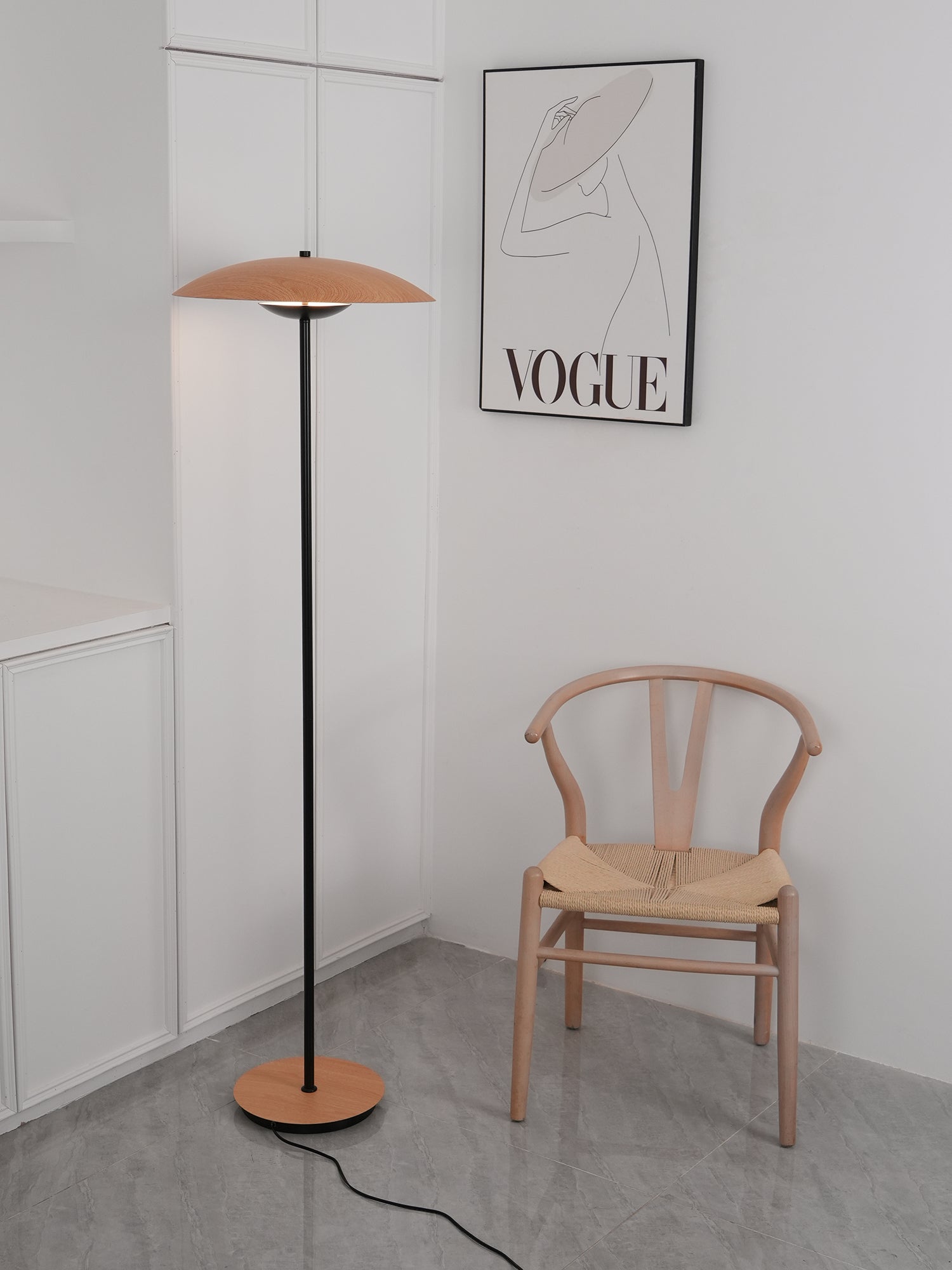Modern Adjustable LED Floor Lamp with Directional Suspension and Aluminum Frame