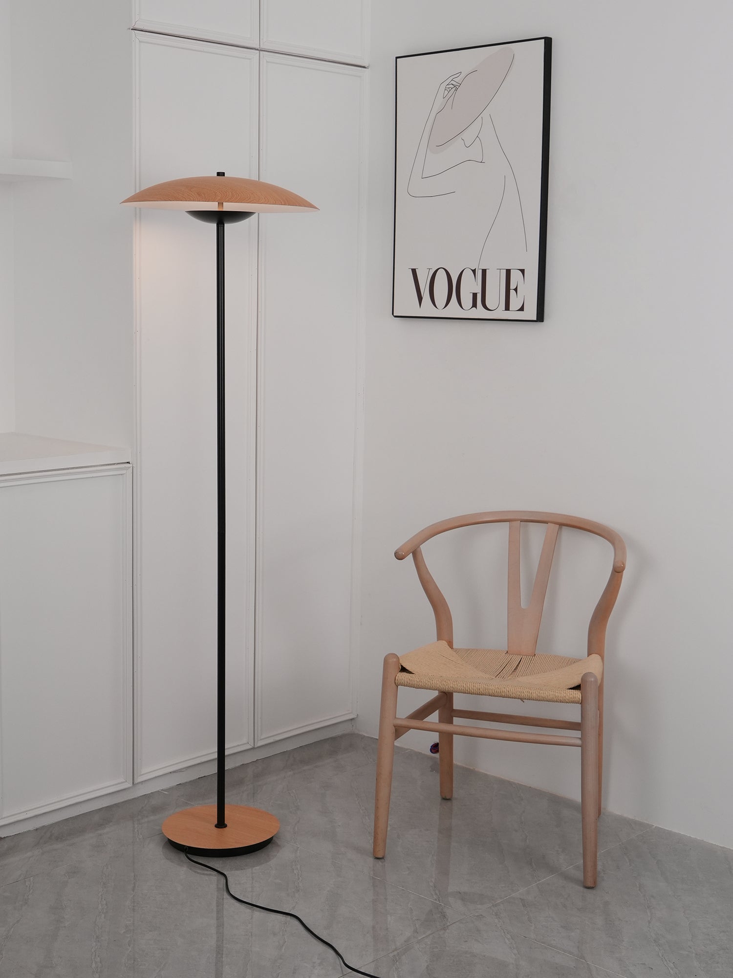 Modern Adjustable LED Floor Lamp with Directional Suspension and Aluminum Frame